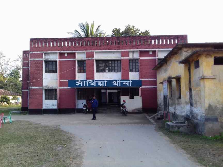 PHOTO SANTHIA THANA 1