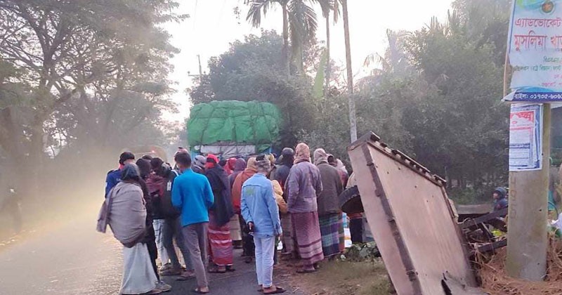 PABNA PHOTO ACCIDENT - (4)